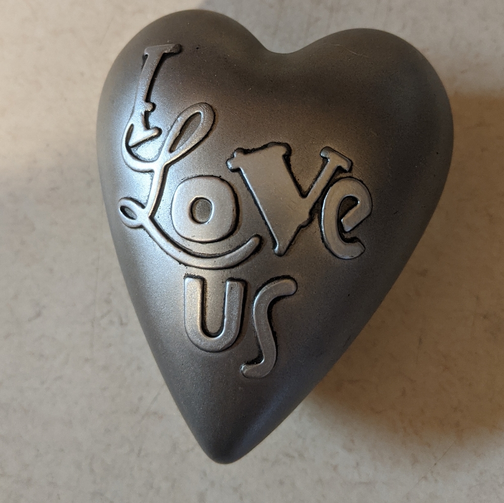 I Love us art heart keeper